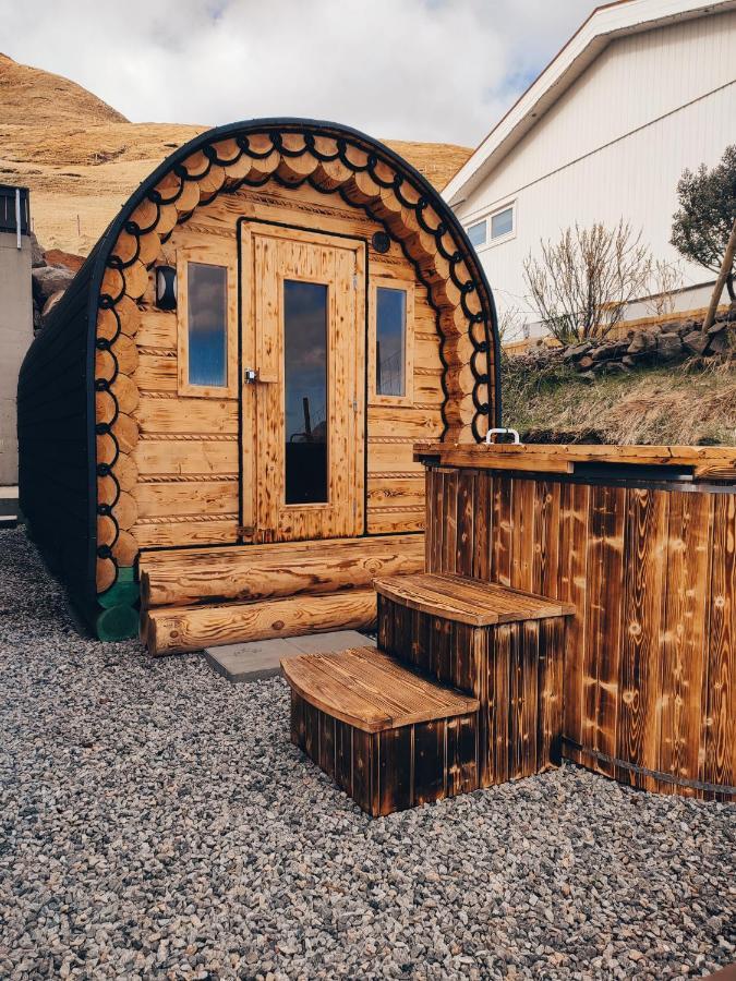 Апартаменти Gotugjogv Log House Екстер'єр фото